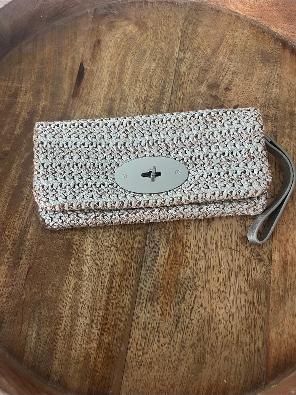 GAP Woven Straw Wristlet Clutch in Light Tan and Cream
